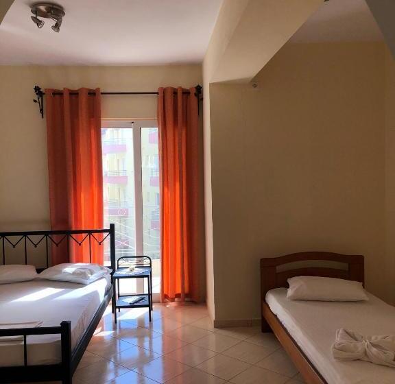 غرفة عائلية مطلّة علي البحر, Vila Lemon Tree