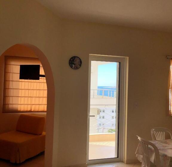 غرفة عائلية مطلّة علي البحر, Vila Lemon Tree