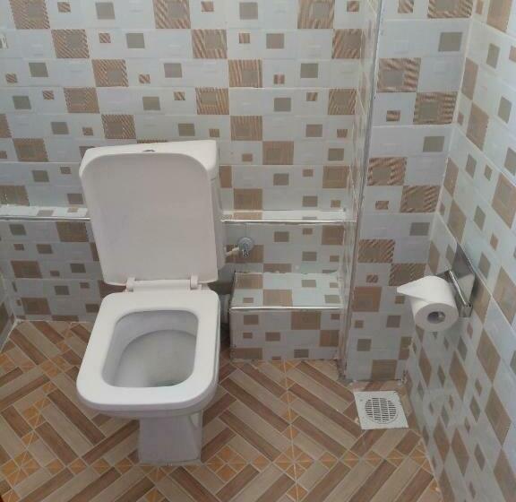 اتاق لوکس, Odelia Gardens