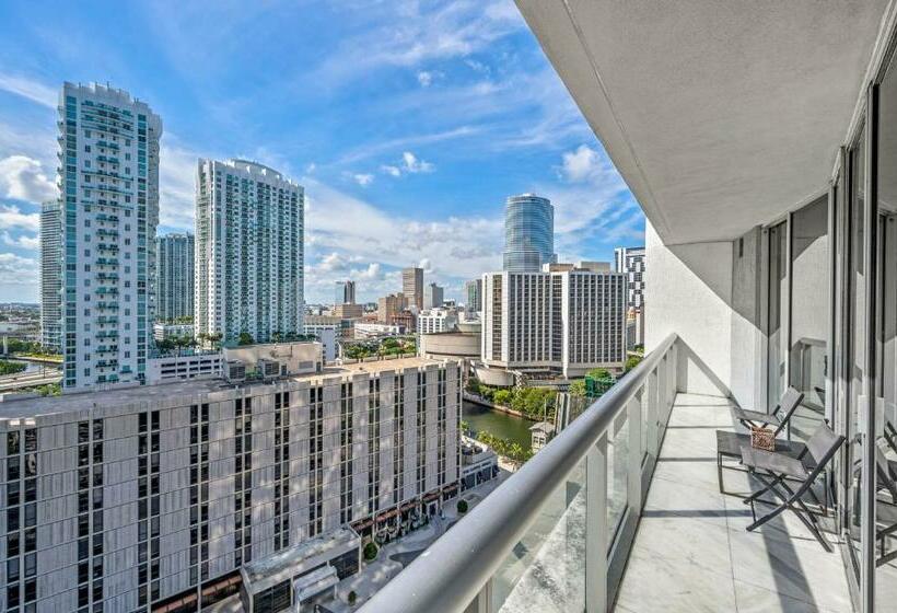 شقة غرفة نوم واحدة مزودة بشُرفة, Icon Brickell Luxury Residence
