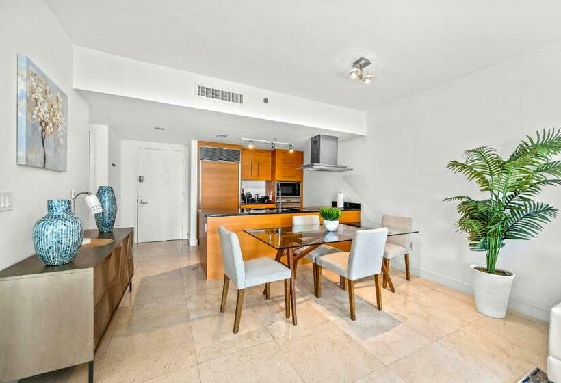 דירה בת חדר שינה 1 עם מרפסת, Icon Brickell Luxury Residence