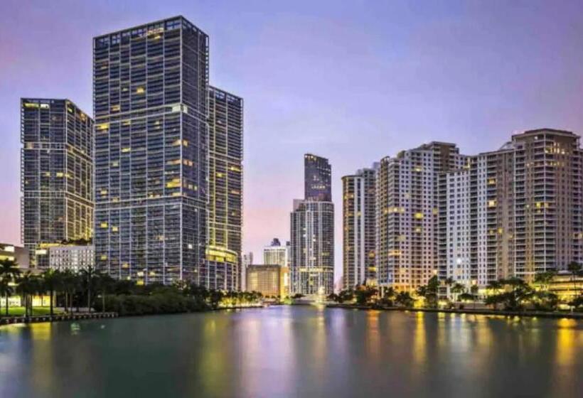 شقة غرفة نوم واحدة مزودة بشُرفة, Icon Brickell Luxury Residence