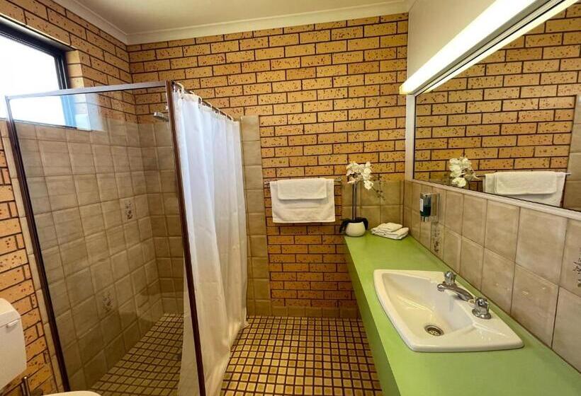 Семейный Номер, Lake Mulwala