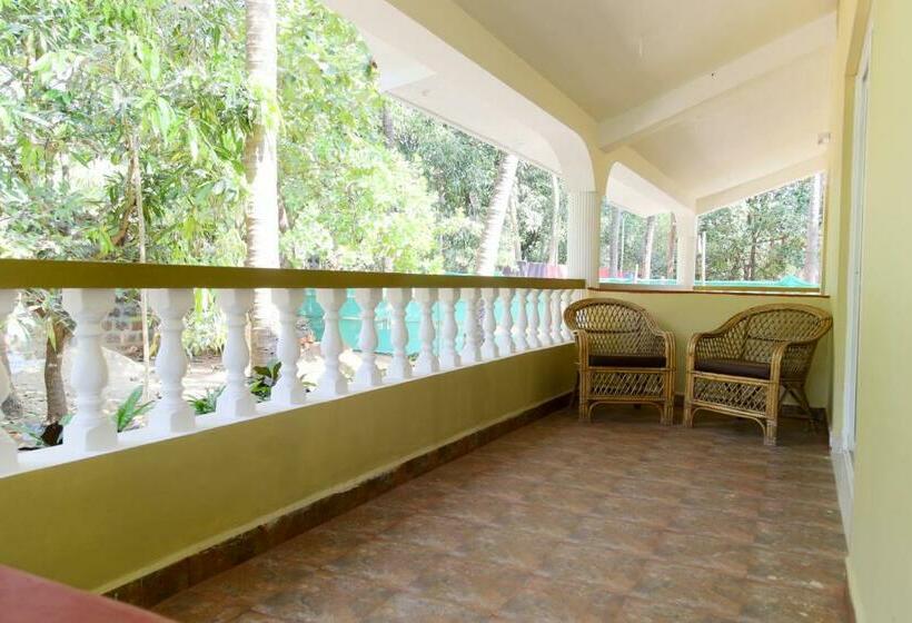 スタンダードルーム, Hill Top Goa Lodge