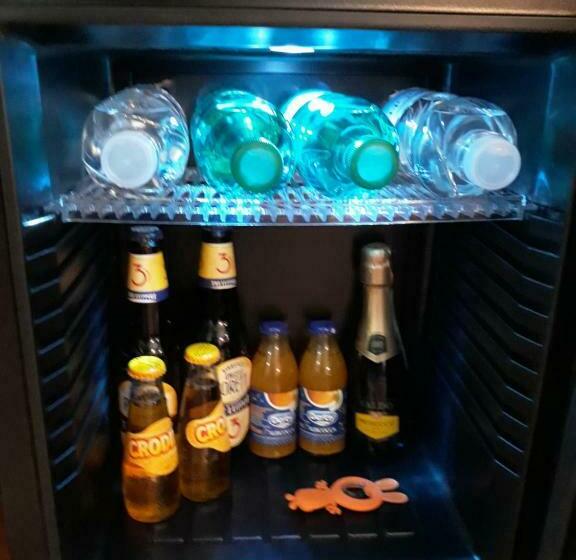 חדר סטנדרט לארבעה, L  Infinito Dei Sassi