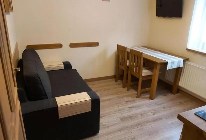 Apartament 1 Sypialnia Parter, Pension Rieger