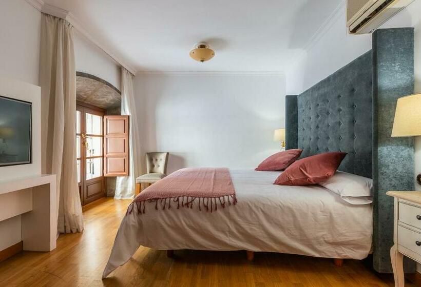 اتاق پریمیوم چهارنفره, Casa Miraflores