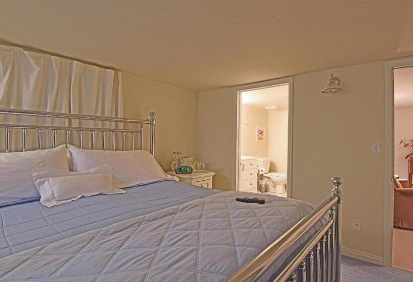 Стандартный Номер Кровать Кинг, Pine Tree Inn