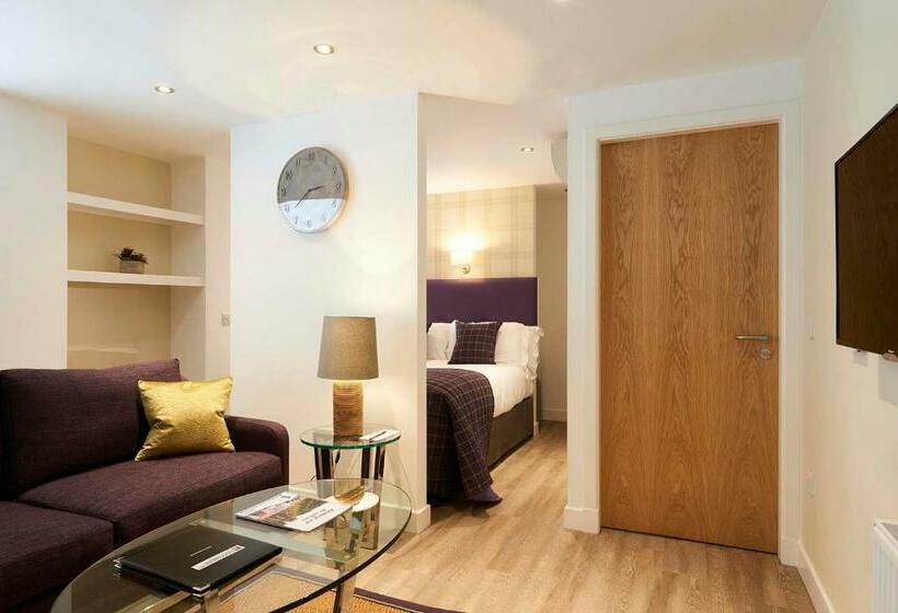 استودیوی استاندارد, Braid Apartments By Mansley