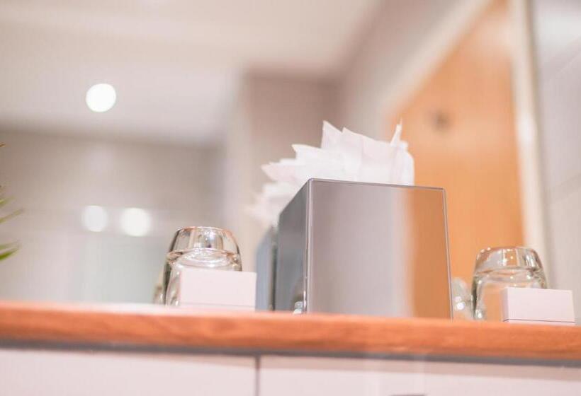 آپارتمان 1 خوابه, Braid Apartments By Mansley