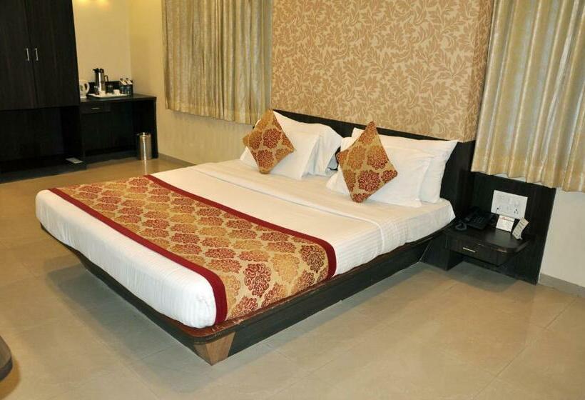 Suite, Atria, Kolhapur
