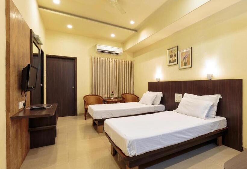 Quarto superior, Atria, Kolhapur