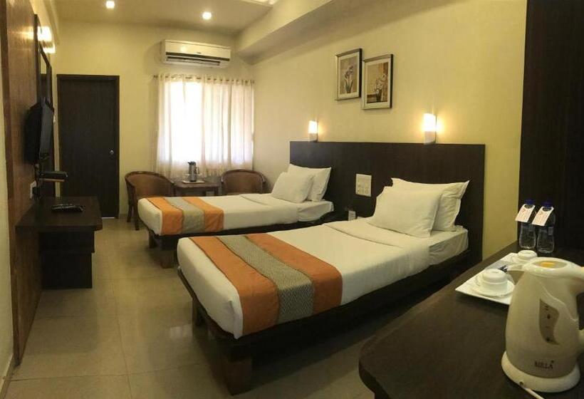 Quarto superior, Atria, Kolhapur