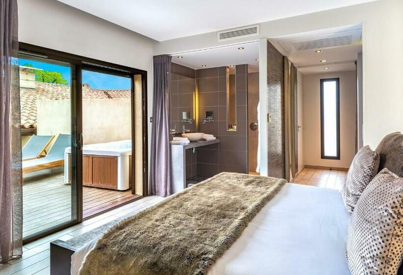 バスタブ付きデラックスルーム, Le Parc  La Table De Franck Putelat