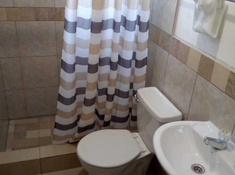 Номер Стандарт Индивидуальный, Manantiales El Salvador