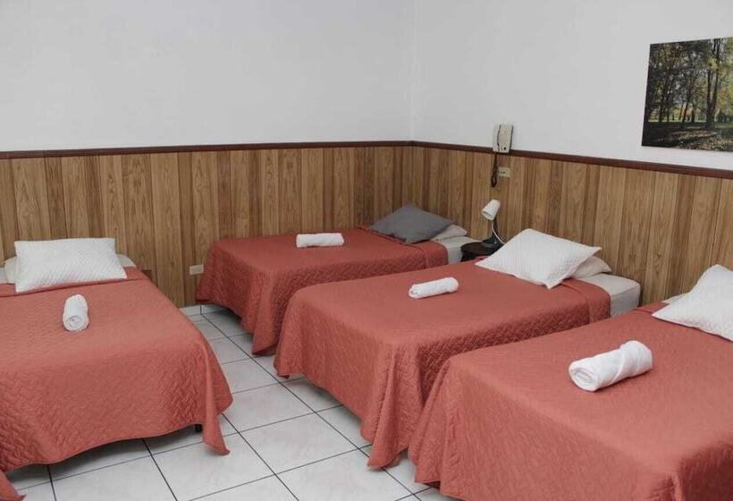 Четырехместный Номер Стандарт, Manantiales El Salvador