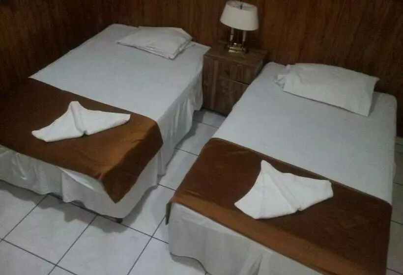 اتاق استاندارد, Manantiales El Salvador