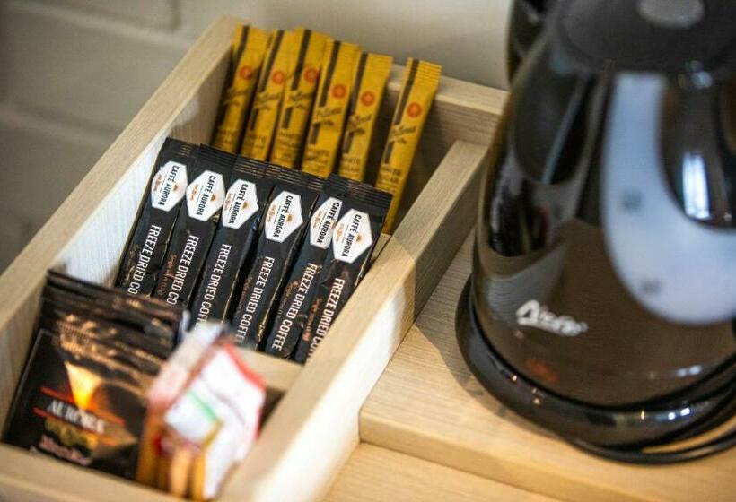 Студия Стандарт, Nightcap At Springwood