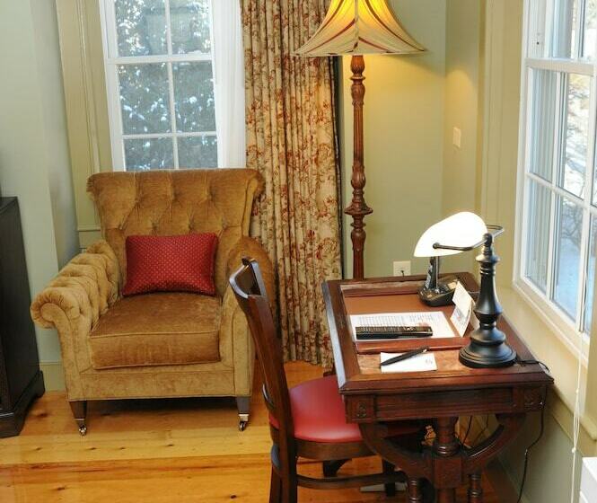 غرفة كلاسيكية, The Lyme Inn