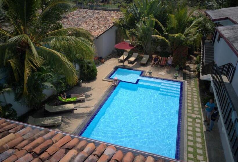 اتاق سوپریور خانوادگی, Villa Tangalle Lagoon