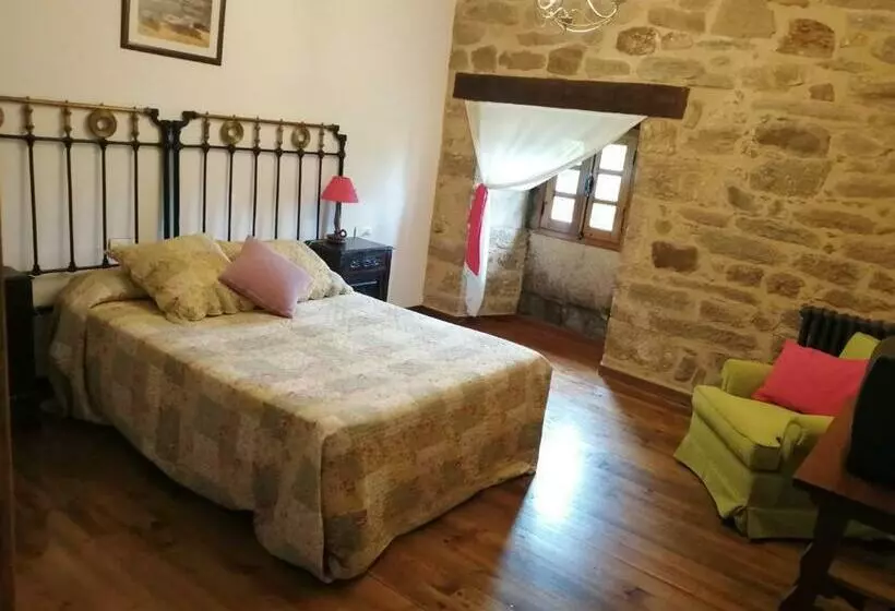 ファミリールーム, La Posada De Pedrazales