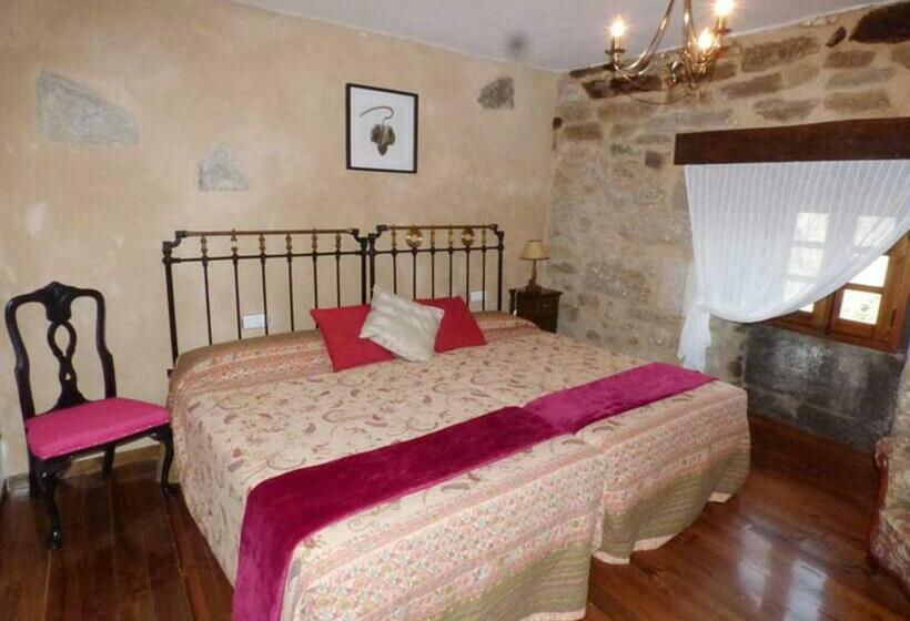 חדק דלוקס עם ג'קוזי, La Posada De Pedrazales