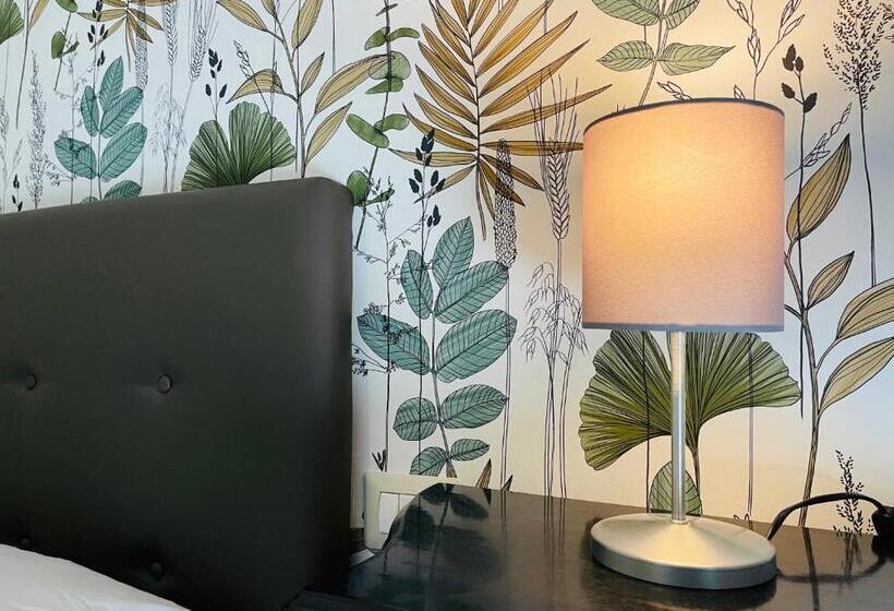 اتاق استاندارد با بالکن و چشمانداز دریا, B&b Bellavista