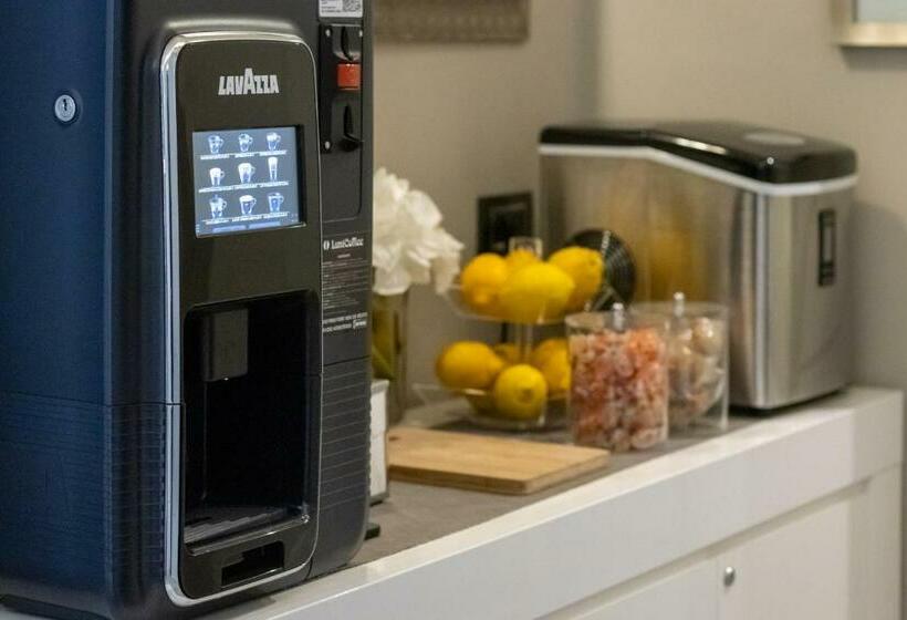 غرفة قياسية, Cinque Terre Gateway