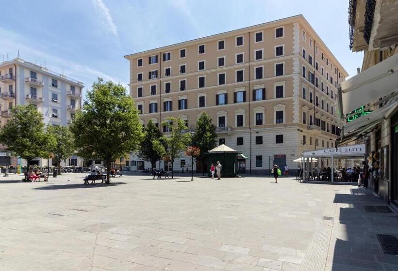 غرفة قياسية, Cinque Terre Gateway