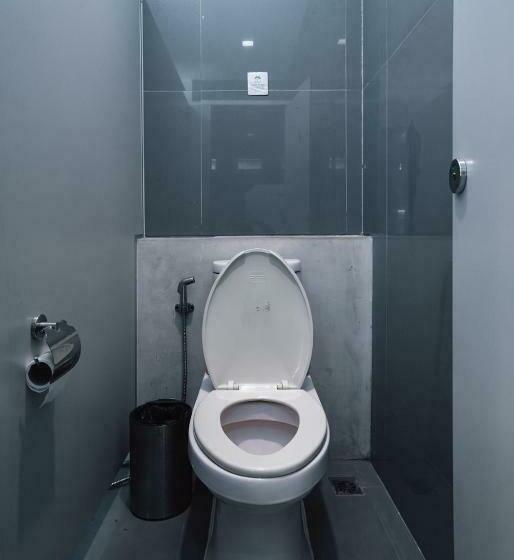 اتاق استاندارد با سرویس بهداشتی مشترک, Cazz Hostel