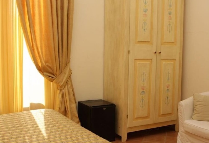 חדר סטנדרט נוף לעיר, Divina House B&b