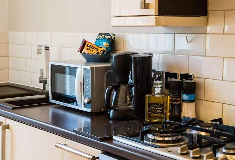 Huoneisto 1 Makuuhuone, Harrogate Elite Living