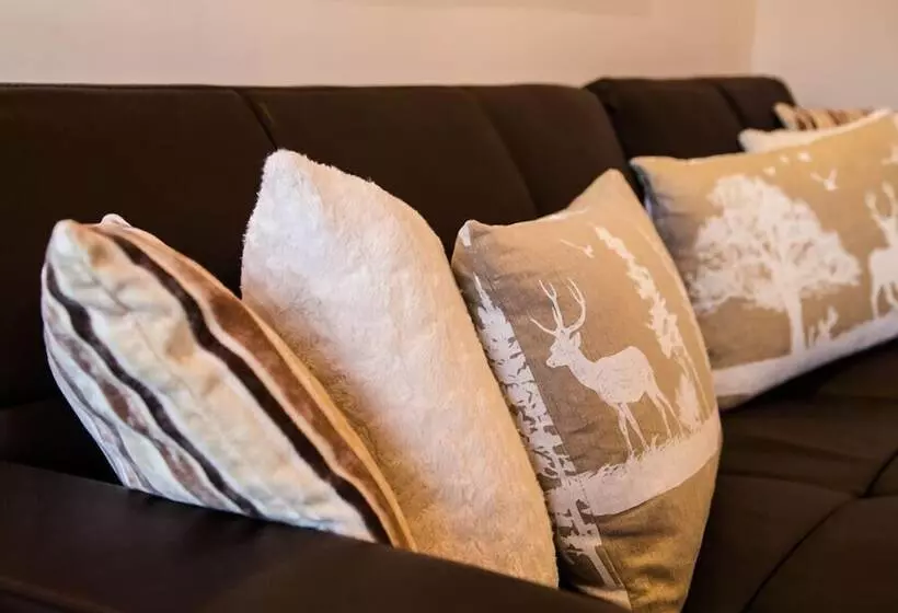 Huoneisto 1 Makuuhuone, Harrogate Elite Living