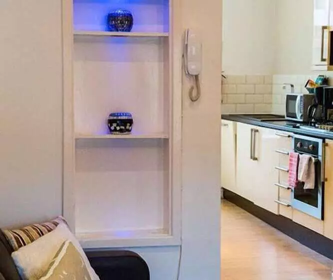 Huoneisto 1 Makuuhuone, Harrogate Elite Living