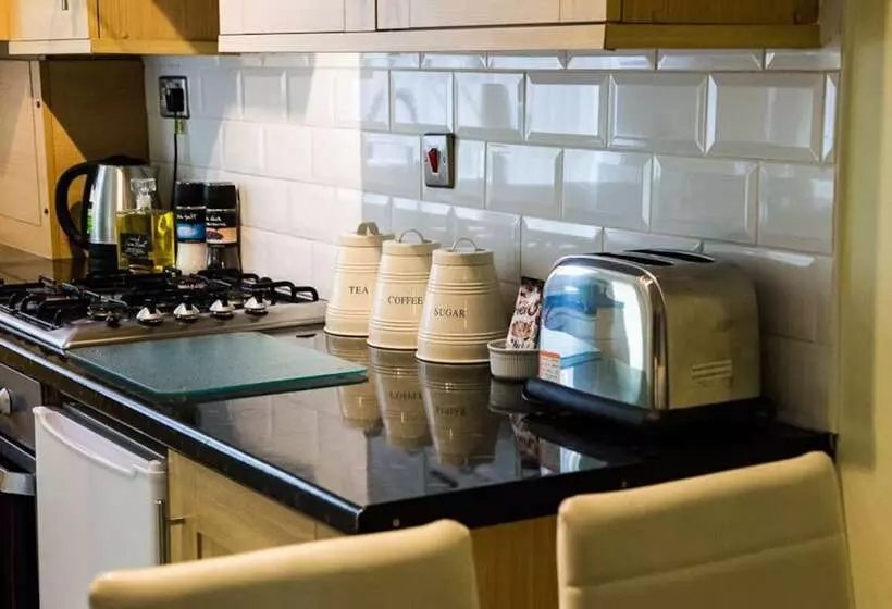 Huoneisto 1 Makuuhuone, Harrogate Elite Living
