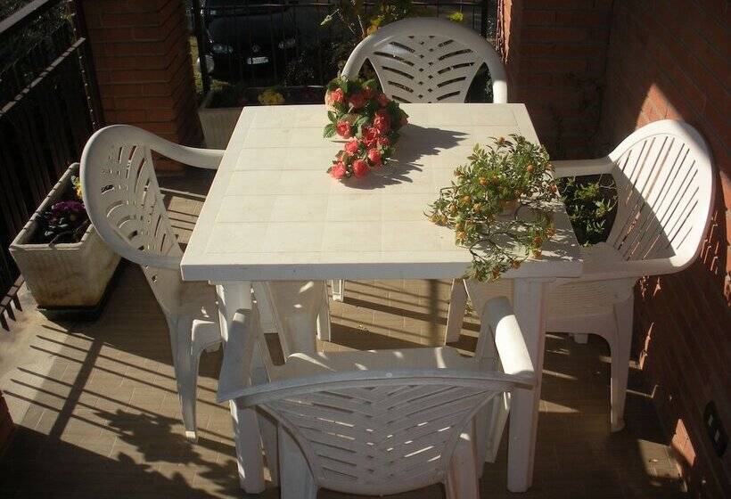 带1个卧室的豪华公寓, Agriturismo Le Rose