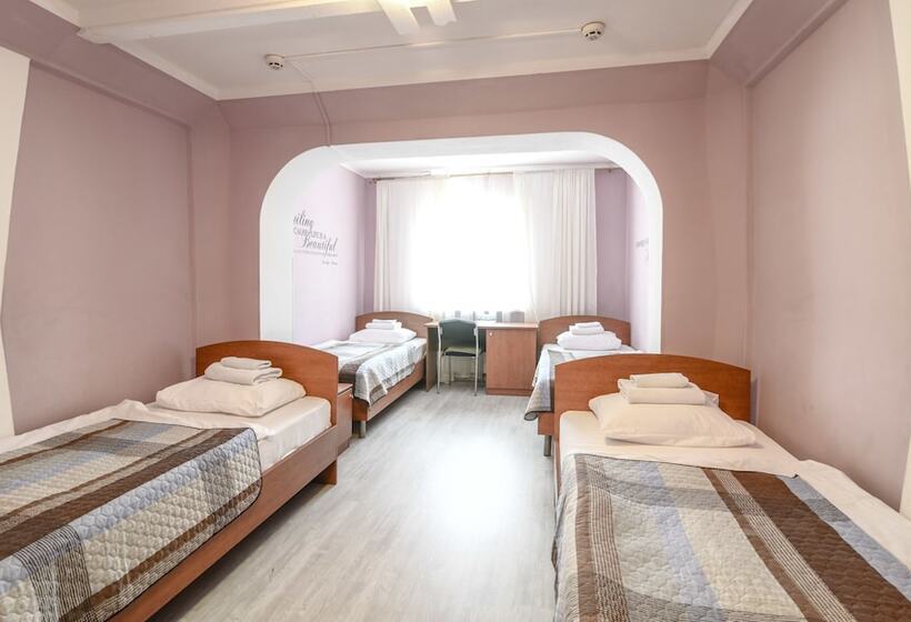 Fyrbädds Standardrum, Aviator Sheremetyevo