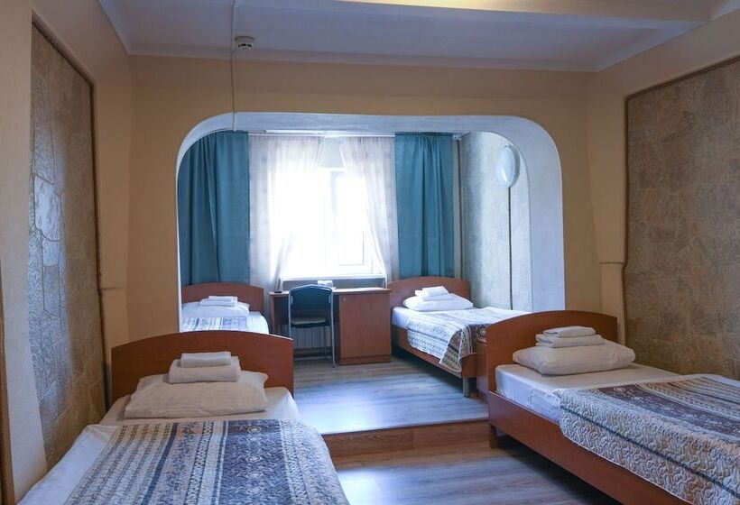 Fyrbädds Standardrum, Aviator Sheremetyevo