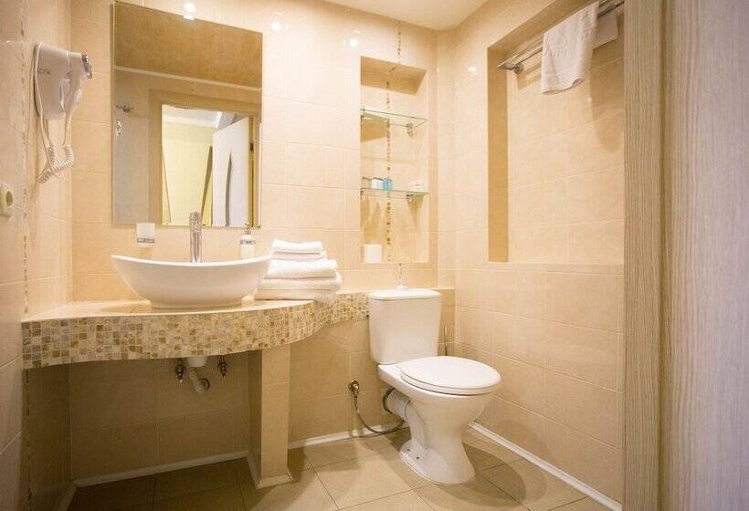 Deluxe Rum, Aviator Sheremetyevo