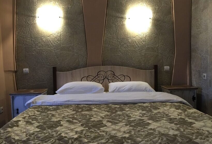 Deluxe Rum, Aviator Sheremetyevo