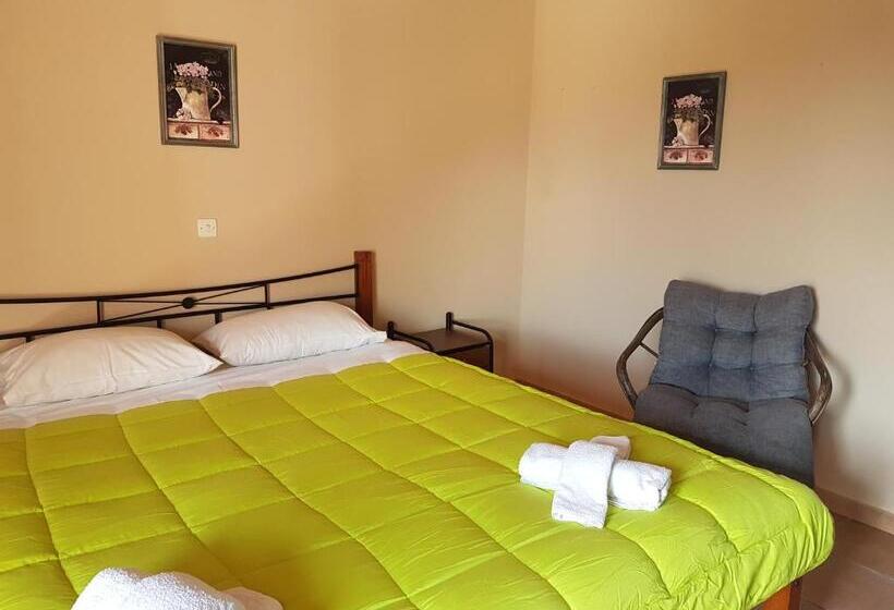 带1个卧室的公寓, Corfugrace