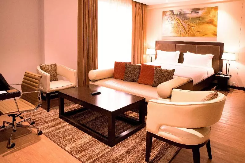 اتاق استاندارد با تخت بزرگ, Doubletree By Hilton Nairobi Hurlingham