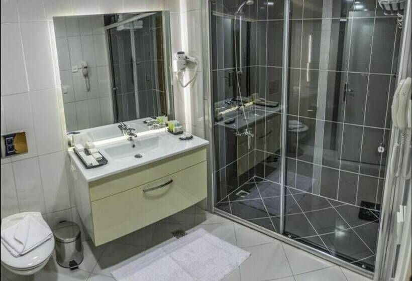 Junior Suite, Millenium Suites