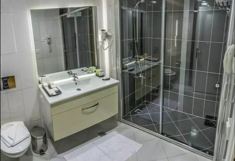 Junior Suite, Millenium Suites