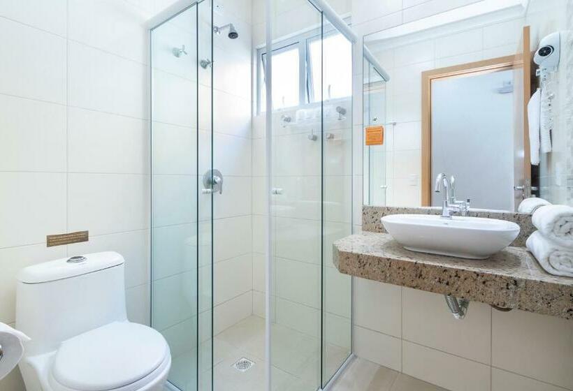 סוויטה, Pousada Riviera Bombinhas