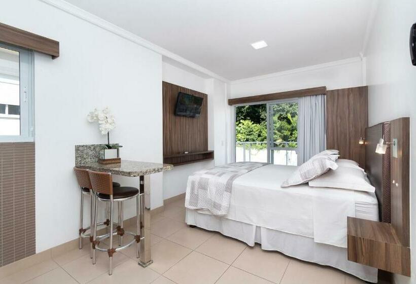 סוויטה, Pousada Riviera Bombinhas