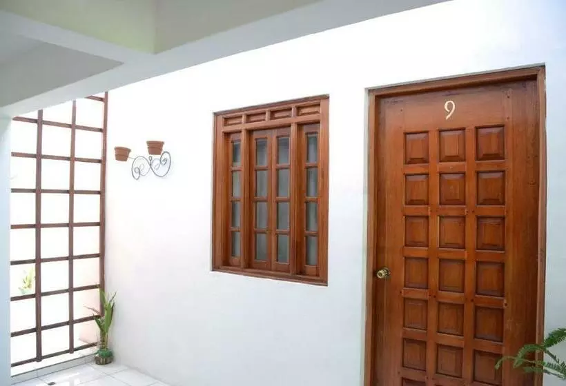 اتاق استاندارد سه نفره, Baltsol