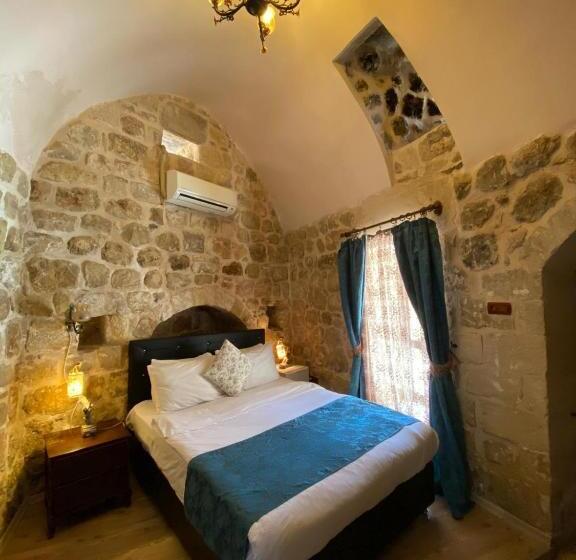 اتاق استاندارد, Dara Konağı