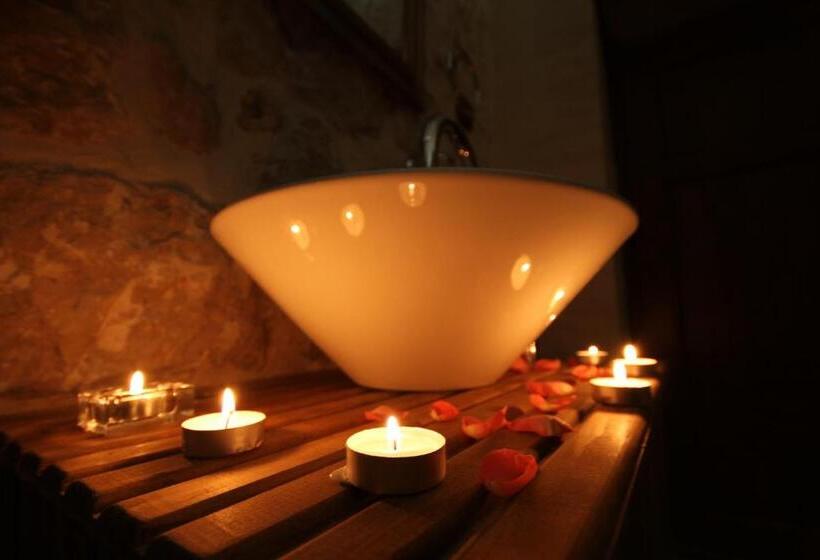 اتاق استاندارد, Dara Konağı