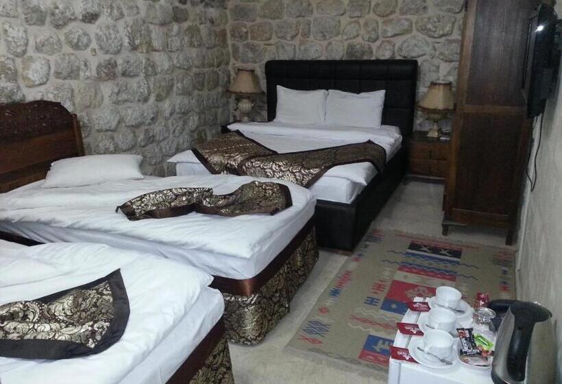 اتاق خانوادگی, Dara Konağı